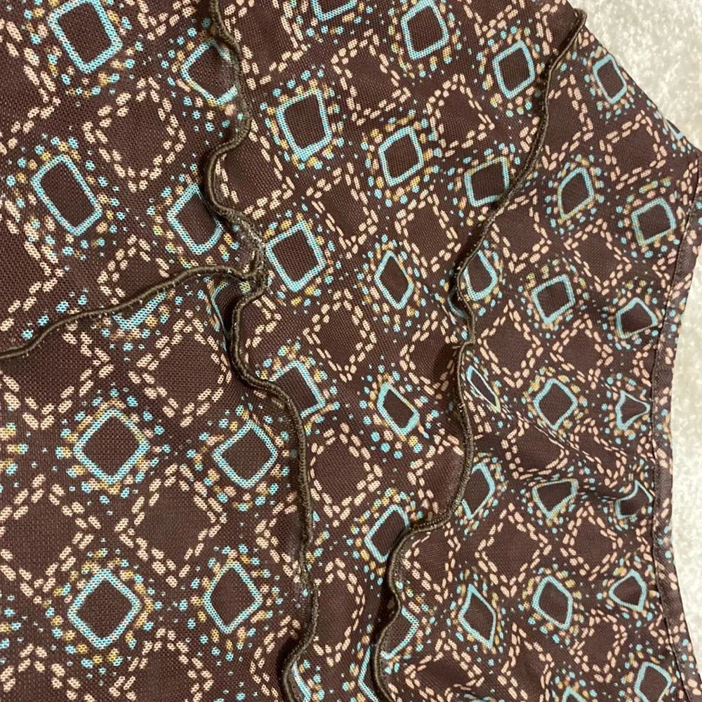 HIGH RISE MINI RUFFLE TRIM SKIRT - Picture 3 of 4